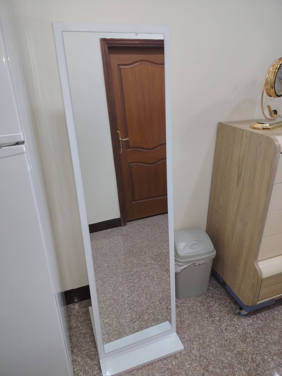 غرفه مستعمله لبيع نضيفه جدا
6 قطع السعر ٢٥٠ الف
متوفر واتساب فقط***********
