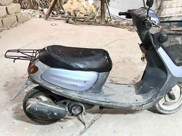 السلام عليكم منغولي ٢٠٠٣ السعر ٣٢٥ و بيها مجال  ***********
