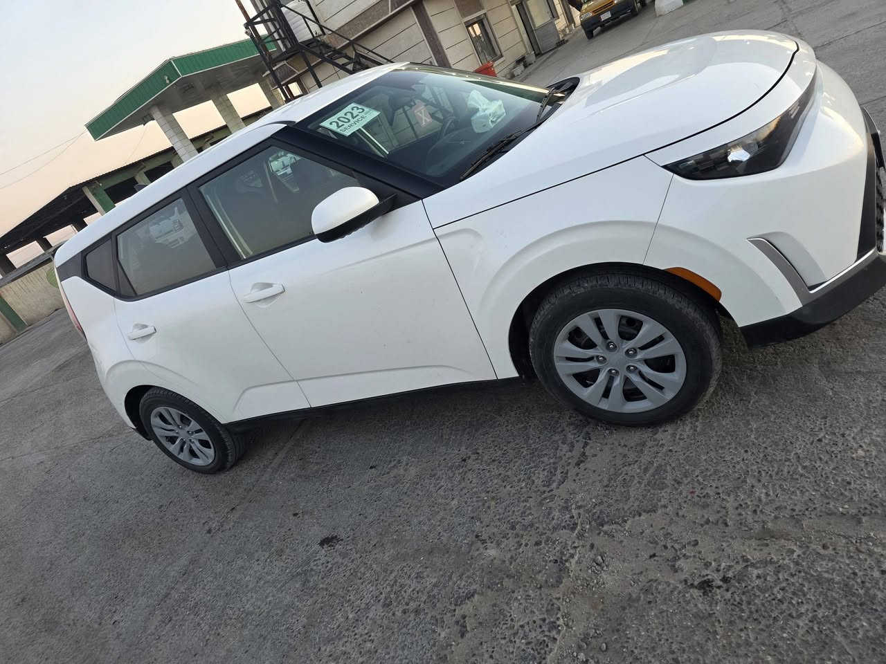 موديل ٢٣امريكي ماشيه ٤٠ سونار مرفوق صورالحدث مرفوقه جاملغ نفسه مصلح ولباقي كفاله عامه السياره حالت الشركه
مكاني بابل ***********السعر ١٦٠ 
سعركلش حلو وبل عافيه الياخذه
