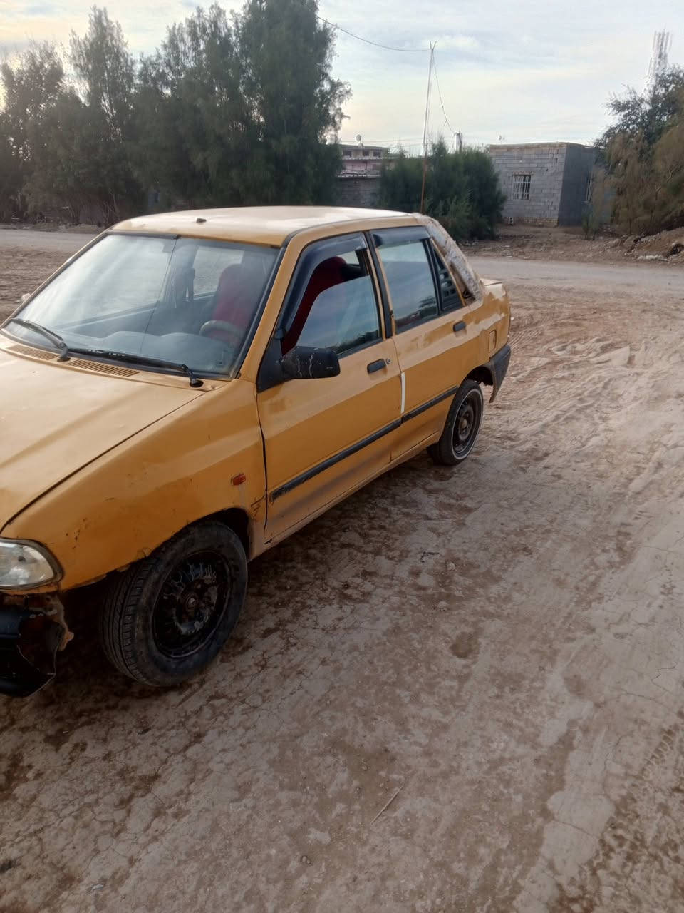 السلام عليكم موديل 12 سنويه لل 27 تحويل ثاني يوم ماكينه نظيفه كهرباتك الى شغاله تخم تاير مكان الديوانيه سعر 15 بها مجال بسيط ***********
