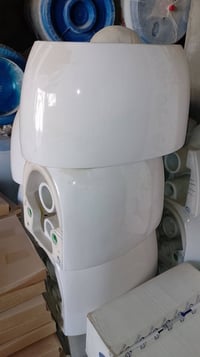 مقعد غربي • ٢٠ قطعة • أقل من الجملة