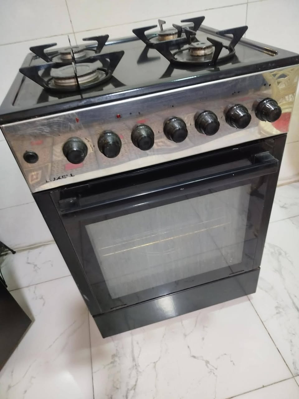 سلام عليكم بيع مستعجل ب75 الف شراي عنوان نجف حي نداء شراي يتصل على رقم 
***********
مامتواجده على فيس مكلفه بالنشر
