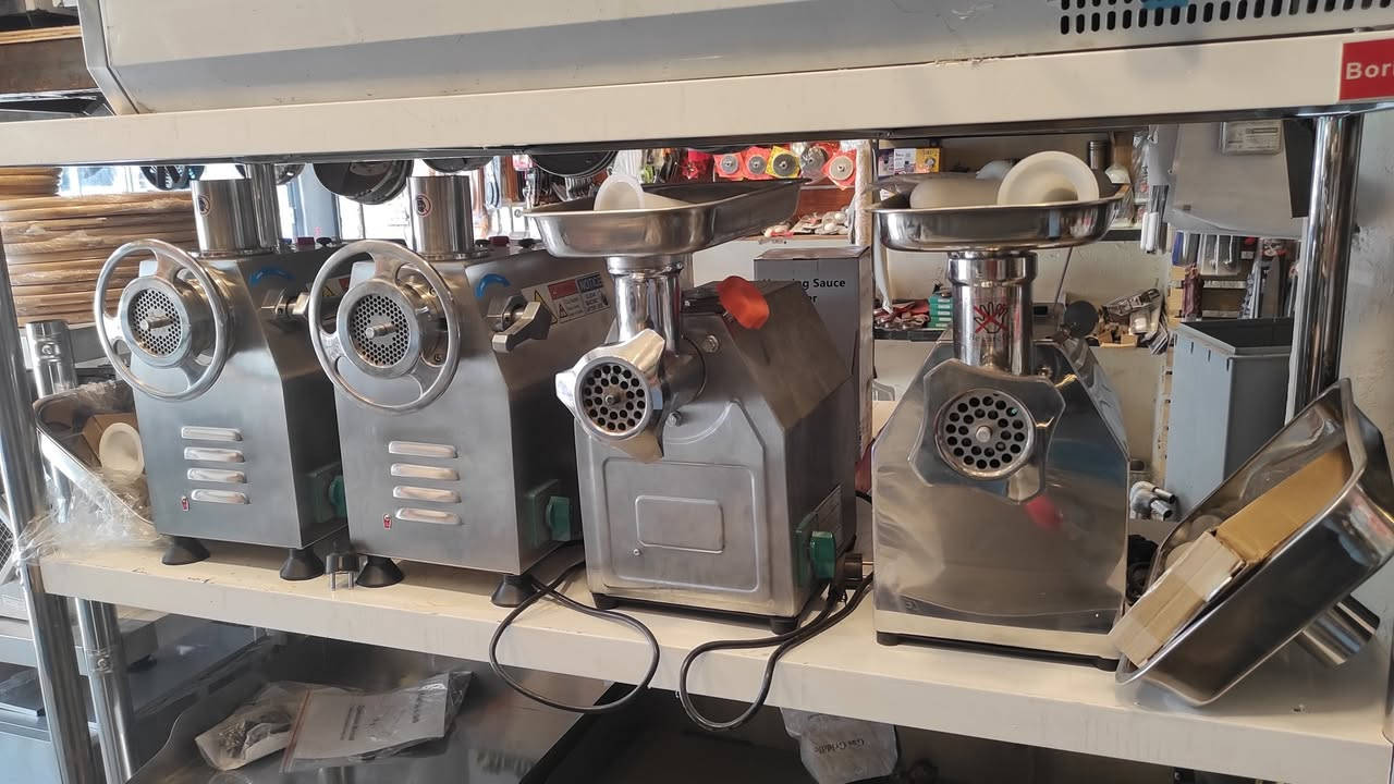 تجهيزات اغراض المطاعم جملة و مفرد 

للطلب و الاستفسار المراسلة خاص او الاتصال ‬ 
للاتصال و الواتساب : ‭‬ ***********

يوجد توصيل بغداد و جميع المحافظات 🚚

 #بيتزا #قلاية #همبركر #صواني #شواية #سكينة #سكاكين #كص #شاورما #بركر #تجهيزات #explore #instagram #اكسبلور #insta #facebook #تجهيزات_مطاعم #اغراض_مطاعم #مطاعم #شارع٦ #مواكب #بغداد #بركر #بيتزا #العراق
