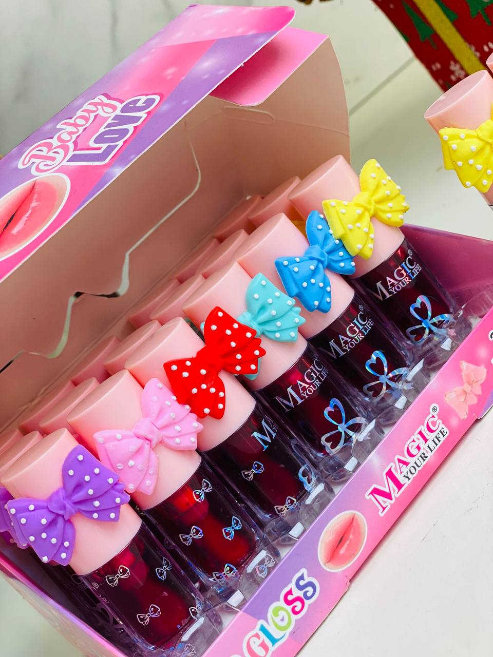 تنت فيونكة 💗 
للشفه والخدود🥺🎀
سعره هوايه مناسب بالنسبة لغيره🎀
قوامه خفيف 🤩
ما يطكع ولا يتكتل وسهل بالدمج 
ثابت جدا 🎀🐱
ما يقشر ولا يبس الشفة 🎀🎀


**إذا كنت صاحب هذا الإعلان وتريد حذفه لأي سبب، رجاءا أرسل رسالة إلى الدعم الفني**
