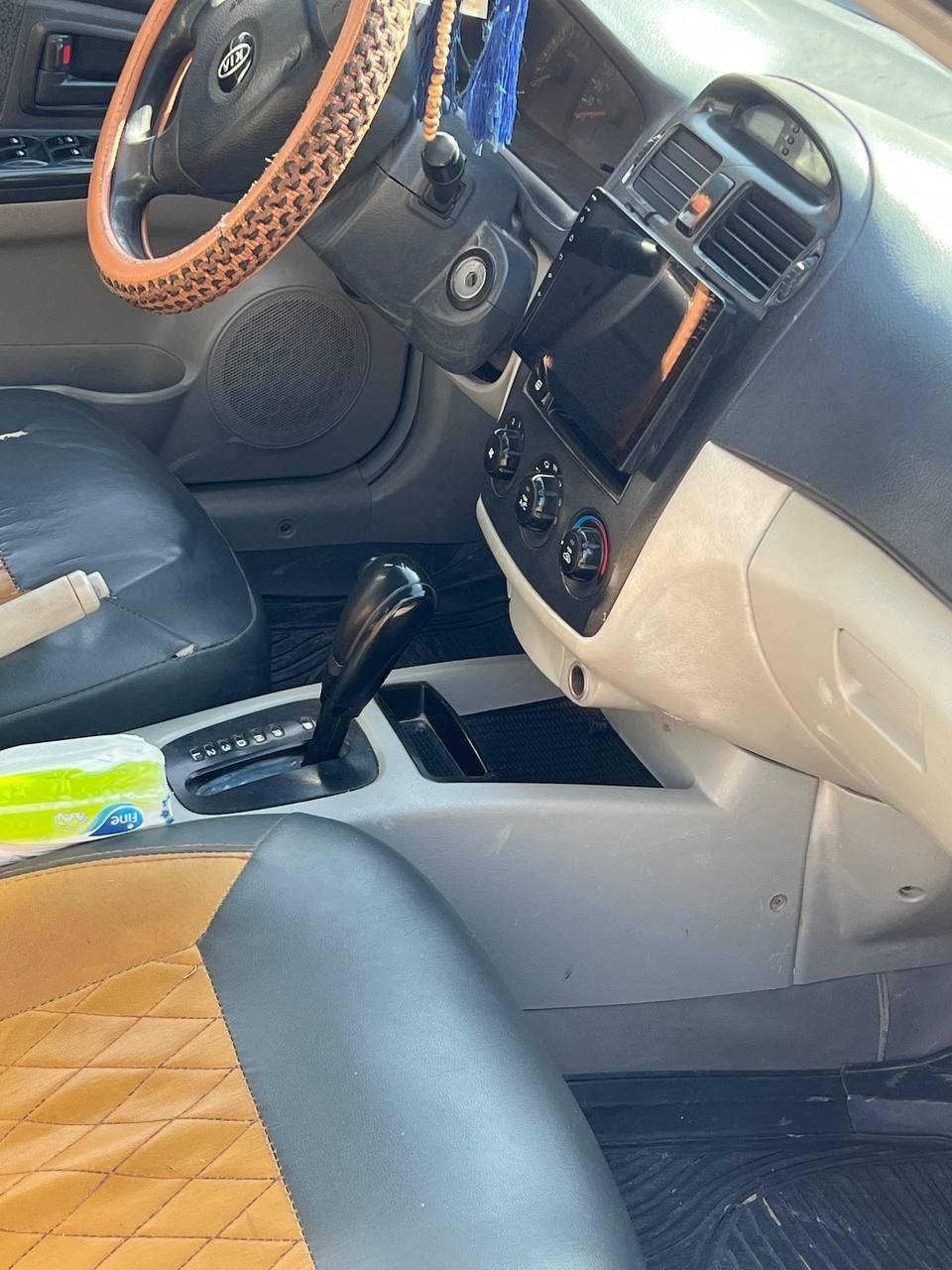 السلام عليكم
للبيع كيا سبكترا موديل2006رقم بابل تحويل مباشر مكينه 2000 مكينه بيها تنقيص قليل  گير جديد   وارد امريكي حادثها قبق جنطه حداديه مكفولات صبغ احزام   دواخل شواصي لغود تكم كله مكفول تبريد ثلج ❄️ كهربائيات كله شغاله سياره حلوه وكامله مال جناي السعر 72وبيه مجال بسيط للشراي 
العنوان بابل /المسيب السده 
الخاص مغلق الي يحب يتصل وبي خير ودلل
***********
