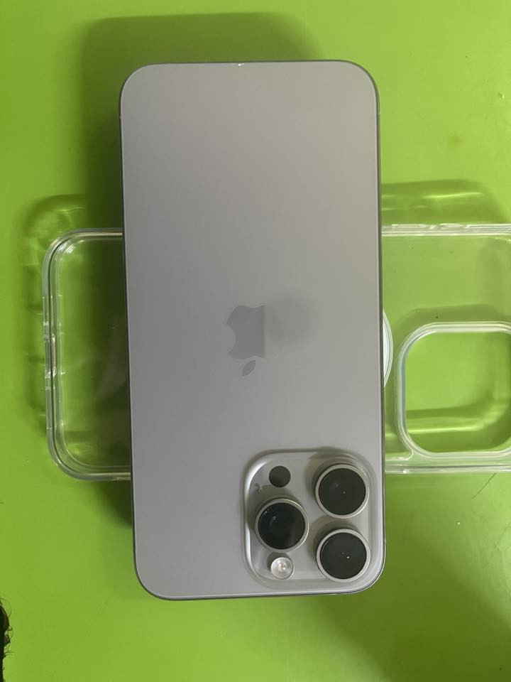 � للبيع: آيفون 15 برو ماكس
🔋 البطارية: 88٪
💾 الذاكرة: 256 GB
🔓 الجهاز مفتوح (مو لوك)
🛡️ كفالة عامة
✨ نظافة الجهاز: 98٪
🔥 السعر: جوا السوق

📞 للاستفسار والمراسلة أو الاتصال:
***********
