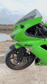 سلام عليكم
Kawasaki - ninja -zx10r 

مكينة 1000cc 

موديل 2006

(رقم واسط تحويل ثاني يوم)

الدراجة مكفولة كفالة عامة 

شتكلي أكلك مكفول

كهربائيات - عقل - ضفيرة - شاصي

الدراجة ماشية ( 13 ألف ) خارج العراق 

مماشية بالعراق شي قليل كلش

الدراجة أمريكية حادثها كفرات صفاحيات مصلحات و مصوبغات فقط فقط فقط 

( بيها فطر بالبچم يم يدة الگلچ )

الكزوز (كاربون فايبر أصلي نفس المزاد )

دمبر كاىسكي بلادي (أصلي نفس المزاد )

المري موجودات 👌
السعر 43 و بيها مجال بسيط

مكاني واسط صويرة 

أستفسار اتصل و تدلل 

***********
