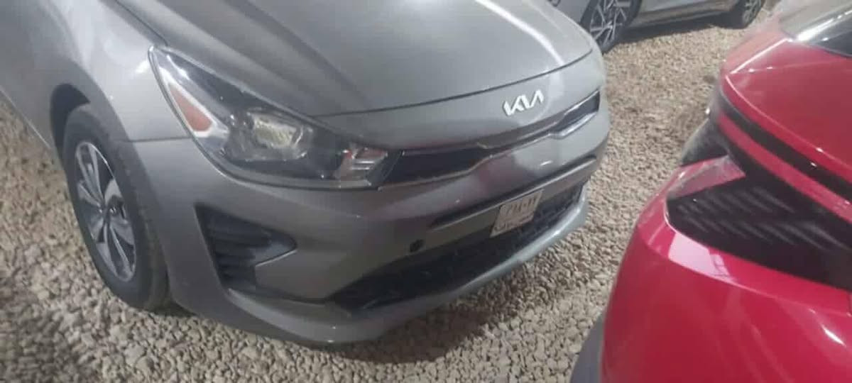 السلام عليكم كيا ريو موديل 23 مرقمة رقمها مثنى كامرة خلفية بصمه السيارة مكينه 1600 سيارة كلش حلوة ونظيفة السعر 105وبيها مجال بسيط الخاص مفتوح وارد امريكي معوقين


**إذا كنت صاحب هذا الإعلان وتريد حذفه لأي سبب، رجاءا أرسل رسالة إلى الدعم الفني**