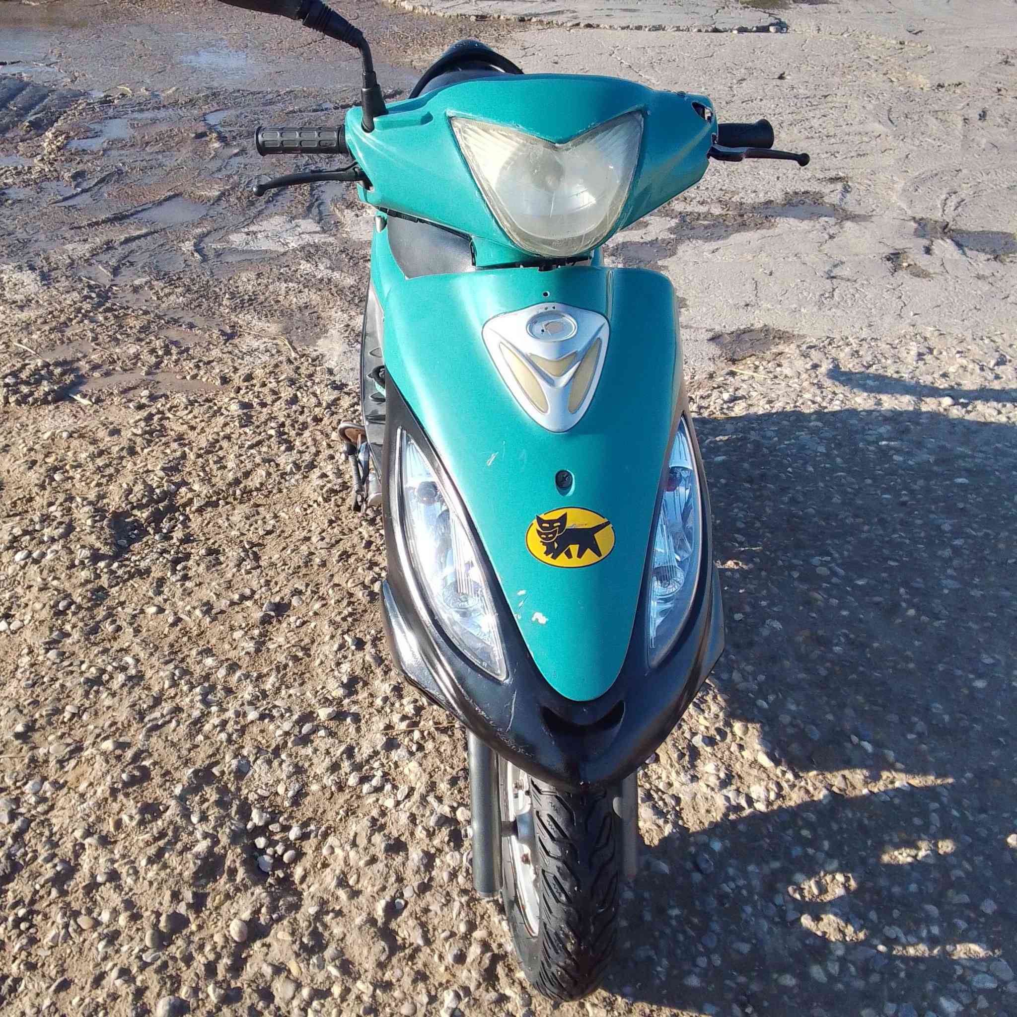 للبيع
كامكو موديل 13 طويله مكفوله كفاله عامه وكفرات ختم واحد شغاله وخير من الله 

السعر 675 الف وبيه مجال قليل للشراي 

مكاني الرفاعي - قرب جسر الشركات
للتواصل الاتصال على الرقم 
***********
