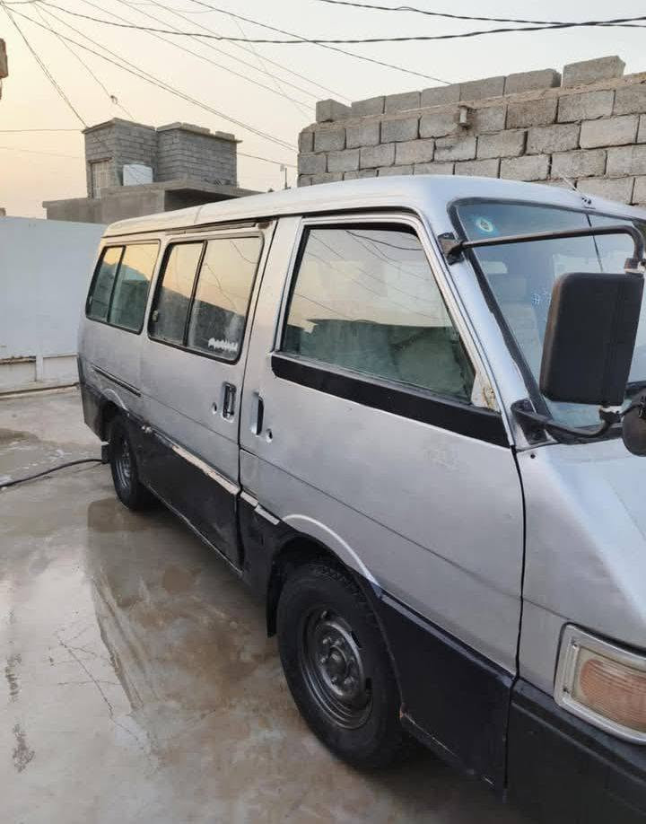 سلام عليكم للبيع كيه بسته 95 رقم نكليزي واسط سنويه مجدده 30 مصفره هيئه ومرور مكينه كير اكسن خير الله سعر 40 وبيه مجال مكاني واسط


**إذا كنت صاحب هذا الإعلان وتريد حذفه لأي سبب، رجاءا أرسل رسالة إلى الدعم الفني**