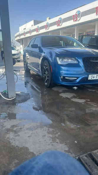 السلام عليكم
اوباما وارد امريكا لون ازرق 
السياره فول مواصفات بيه حاديث بسيط جدا موضح بصور 
للاتصال ***********
