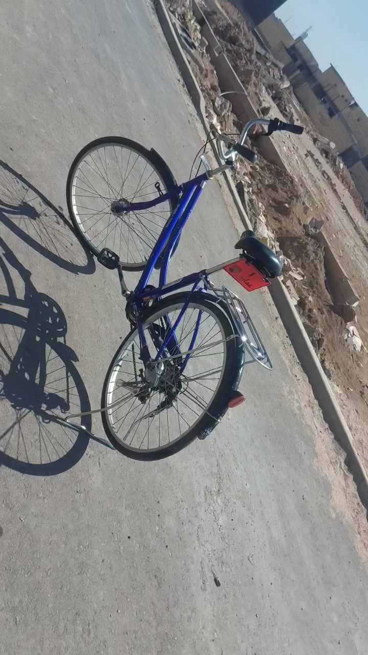 حجم26
نظيف كامل مكمل 

بي بدال 

السعر 75 وبي مجال حك جيه ♥

تواصل فقط واتساب ***********
