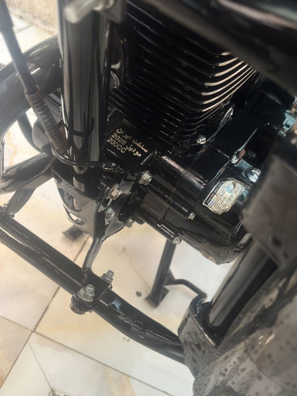 سلام عليكم دراجه أيراني سونك مكينة 200 مديل 2026 أوراق كامله دراجه كلش نضيفة عارضهة 750 وبيهة مجال ***********

