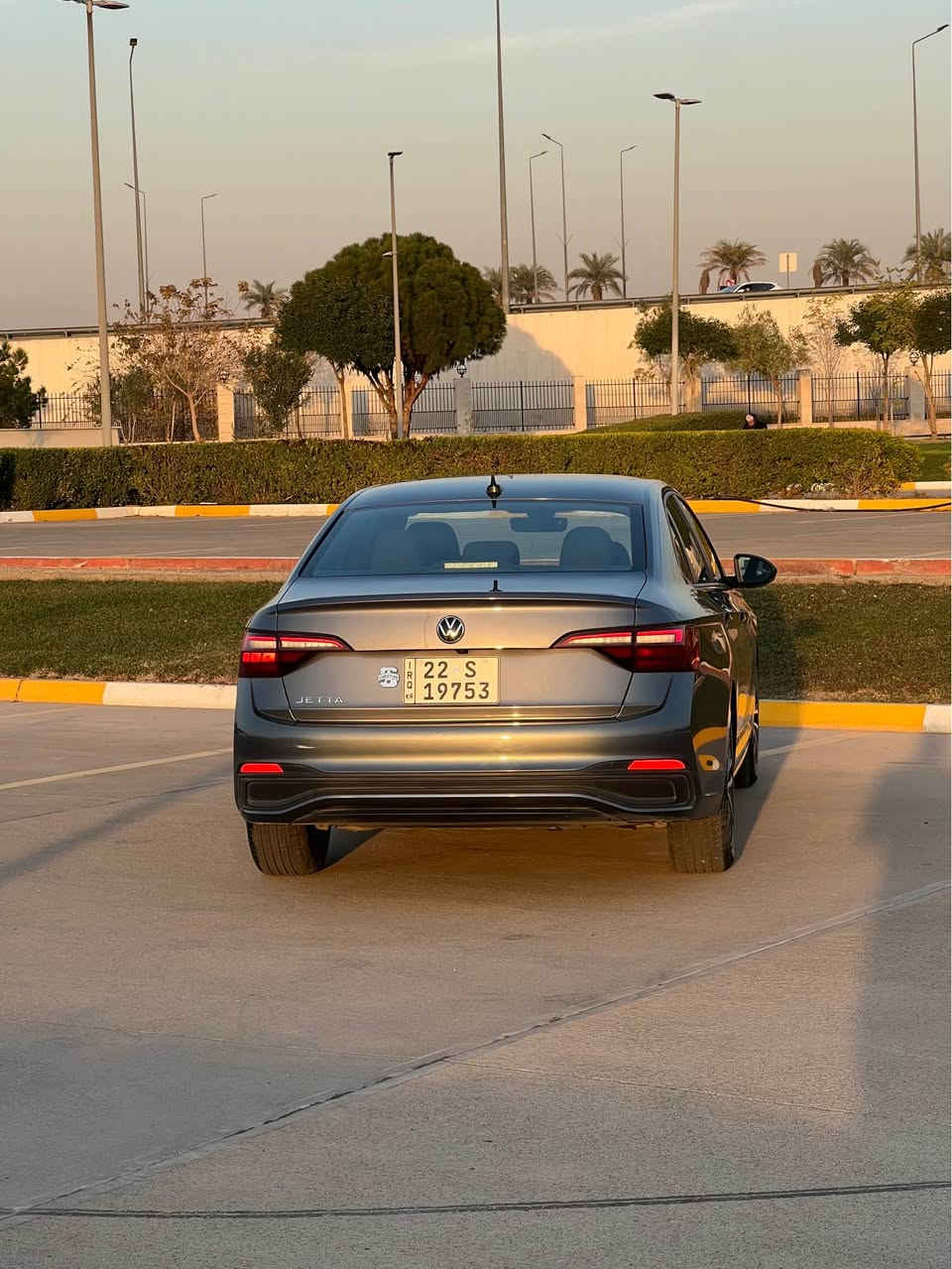 Jetta 2024 بۆ فرۆشتن 
سەیارەکە زۆر خاوێنە پێش و پشت کەپس تەنها دوو پارچەی هەیە 
سەیارەکە رەقەم و سەنەوی و ژینگەی نوێیە 
ئەگەر موشتەری تەلەفۆن بکە:*********** واتساپ أربيل, العراق
