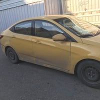 اكسنت مضلع موديل 12 مكينة 1600 تدفئة تبريد شغال حادث جاملغ خلفي سياره ...