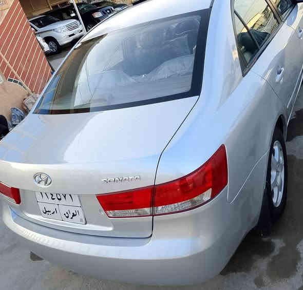 السلام عليكم ورحمه الله وبركاته 
سوناتا موديل 2008 خليجي  رقم اربيل الماني تحويل أو وكاله باسم كردي وكاله باسمي سيارة جديدة وجاهزه على آخر حبايه ومال جناي وفول مواصفات 
مكينه حاويه قبل اسبوع شادها 
سيارة كفاله عامه  
 فقط جراد سلفر يجرد 
وصبغتها احزام على ايدي صبغ ديبير الماني ارقى نوعيه 
وصور مقاطع  فديوا موجودة 
قبل الصبغ وشرط الفحص  
السعر 110
مكلف بالنشر 
أي استفسار الاتصال على الرقم ***********
