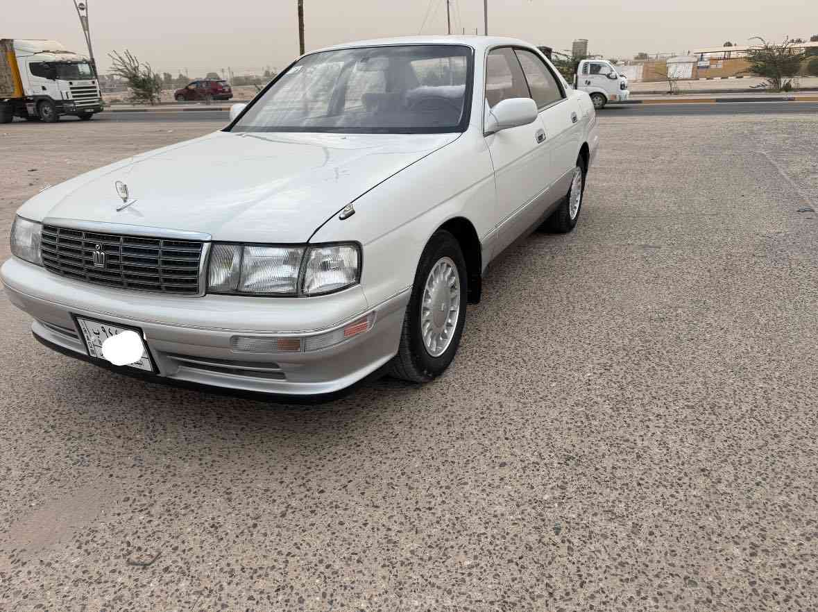 سلام عليكم 
بطة فصل مال مزاد للبيع موديل1993 مكفوله كص ونقل وضربه كير ومحرك 2/5اثنين ونص ديلكو جديد 
تخم تاير حداده جديده سياره كله جديده كشنات كهربائي سنويه تنتهي 28 رقم بصره تحويل ثاني يوم
السعر73$
العنوان البصرة الزبير رقم التلفون***********بيه واتساب
