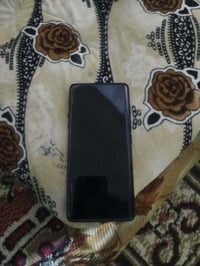 نوت 40 برو • ملحقات كاملة • ٩٠ فريم