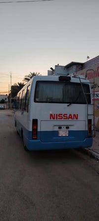 نيسان كوستر • ٢٠٠٢ • بابل