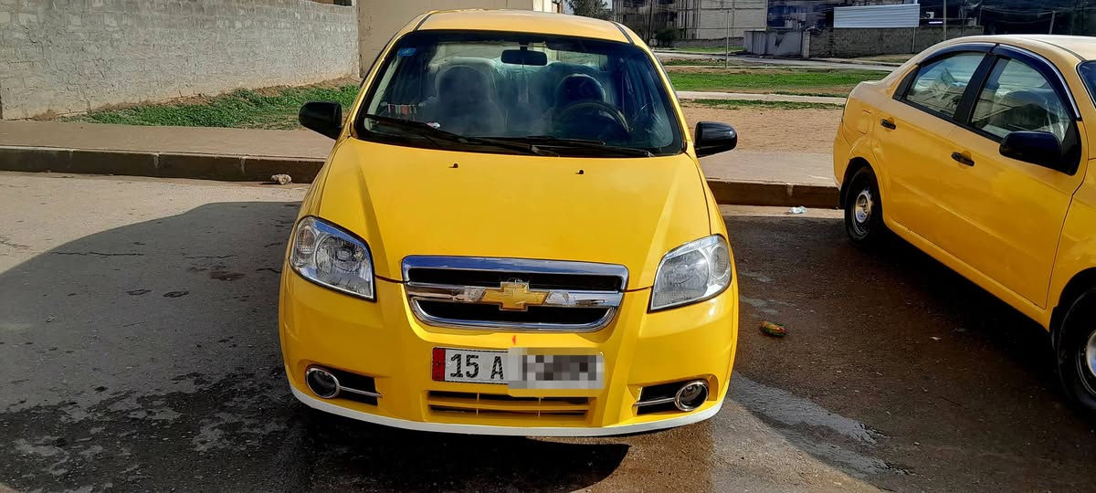 السلام عليكم افيو كوري 2011 محرك مفتوح كير اوتو هزه جديده ورقم جديد انبار بسمنا السياره حلوه  ومال رزق بيها تبديل بوند وجامالغ بدون دواخل السياره ابيعها اقصاد مقدمه 30 قفل اقل ماابيع وبلشهر 2 السعر الكلي 73 الشراي يتصل على  رقم ***********
