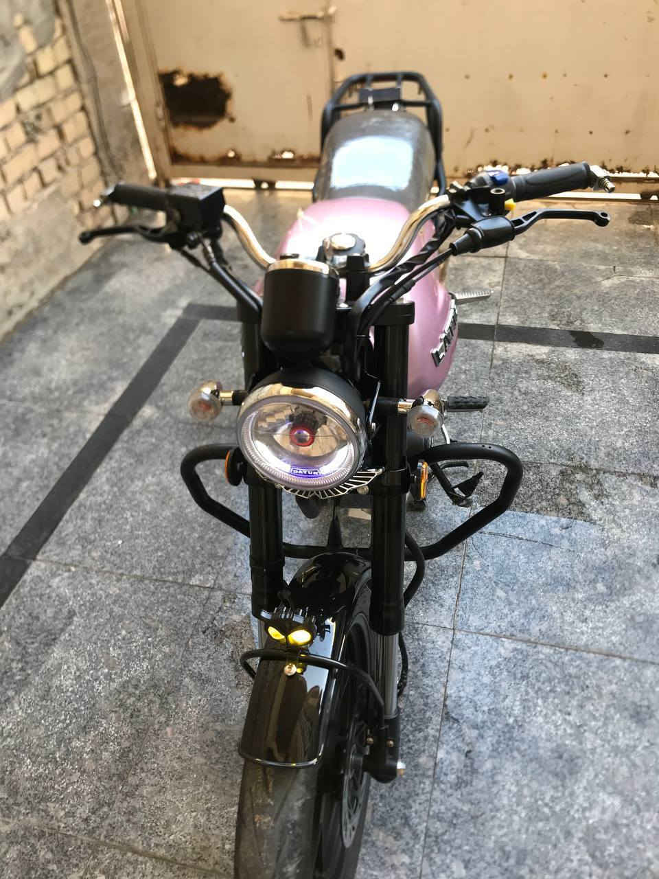 السلام عليكم
دايون ٢٣ اصولي 
ماشي ٩٠٠٠
سعر ٢١٧٥ مليونين وميه وخمسه وسبعين
دراجه نضيفه حلوه وكامله مكمله 
مكاني كربلاء حي السلام 
***********
