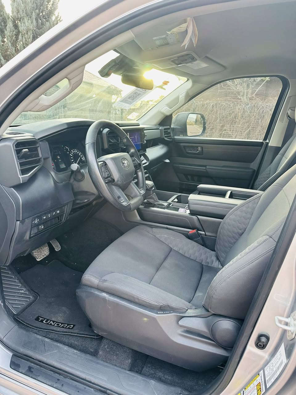 تويوتا تندرا 2024
لون سلفر
السياره كلين - بدون صبغ ( فقط دعاميه ولايتات مفتوح و راجع بلادي ) 
ايرباكات سليمه 100/100 
محرك V6 محرك twen twrbo 
السعر  : 283 ورقه بي مجال قليل

ماشي.42 الف ميل 

المواصفات 
بصمه 
تشغيل عن بعد 
‏ويل كب 
لايتات زينو و بك لايت زينو 
رادار امامي 
تحديد مسار 
شاحن وايرليس 
هندبريك بصمه 
لايت LED 
حاجب LED
اشاره لكزز 
رادار خلفي 
حساس خلفي
محرك لاندكروز V6 توين توربو 
السياره بدون صبغ بدون تبديل قطع 
كلين

للاستفسار ☎️ واتساب ***********
مكان السيارة أربيل-معرض اربيل كارس
