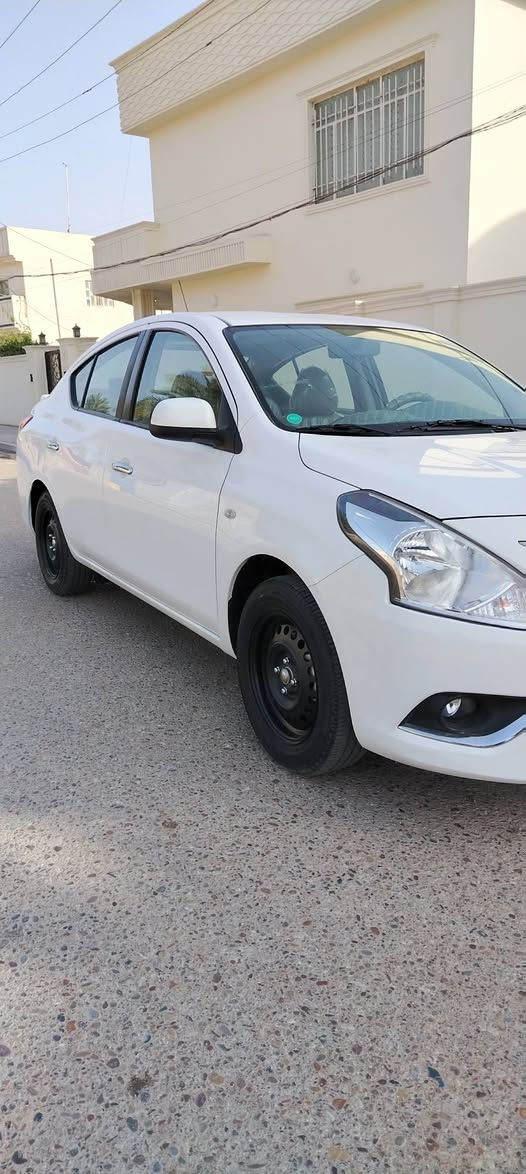 السلام عليكم
للبيع سني هندي 2024
استلام شركة نيسان السور
تحويل او وكالة من شركة السور
مكفوله كفاله عامه على وضع الشركة
دوشمة عامه كشنات ارضيه تنته صندوك 
السيارة ماشية 33 الف
سعره 127 وبيه مجال بصيط
مكان السياره بغداد المدائن
رقمي ***********
