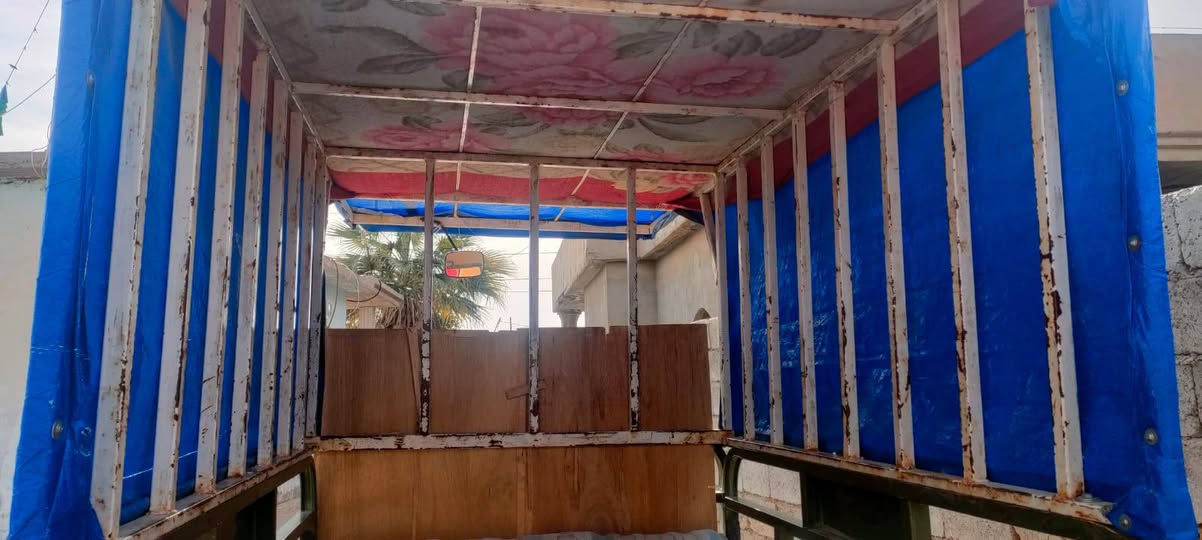 بعد السلام يوجد جنج ستوتة للبيع سعر 90الف للاستفسار الاتصال بالرقم ***********
