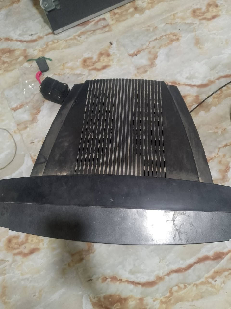 ***********  تلفزيونات للبيع
