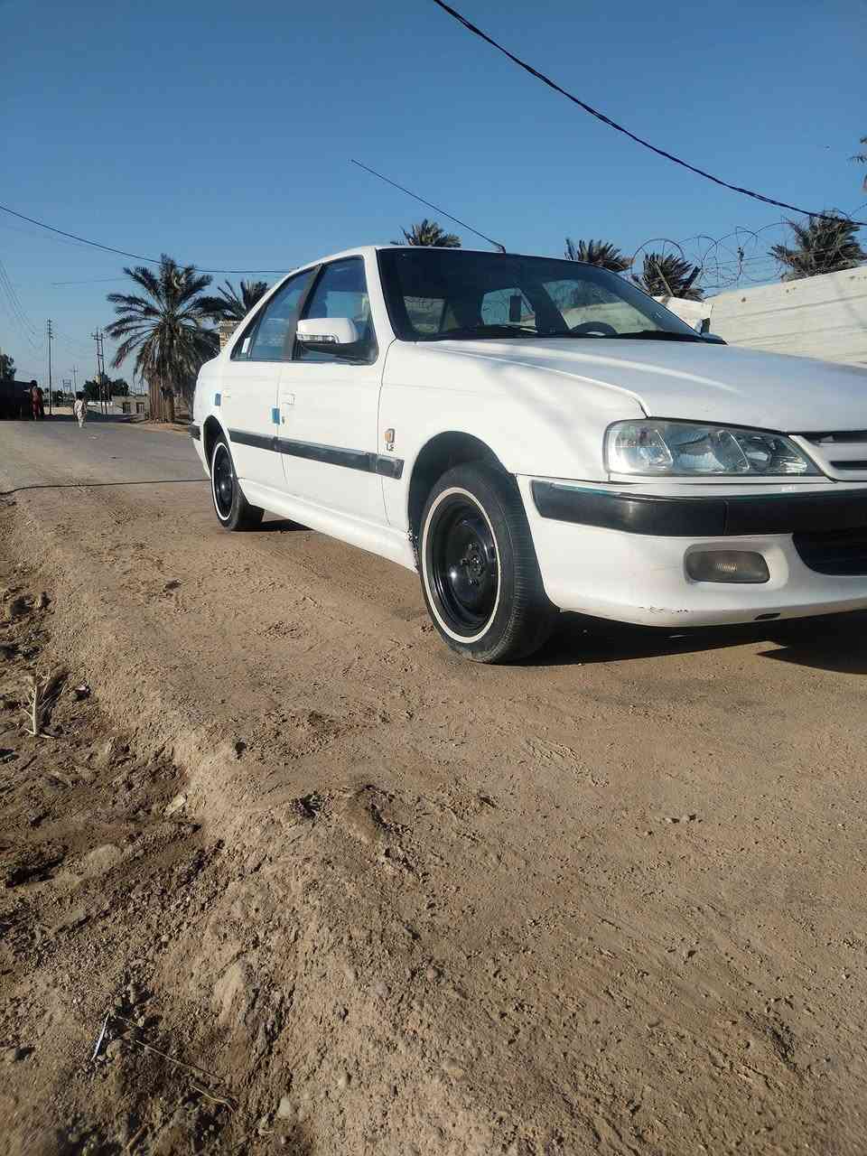 سلام عليكم بيجو بارص ٢٠١٥ السياره جديده مامتعوبه كير مكينه حداديه تخم تاير تدفئه تبريد سنويه ٢٨ مداور ثاني يوم بيها ضربه بجنطه الباقي كفاله مكان ميسان السعر ٤٠ اليريد يتصل ***********
