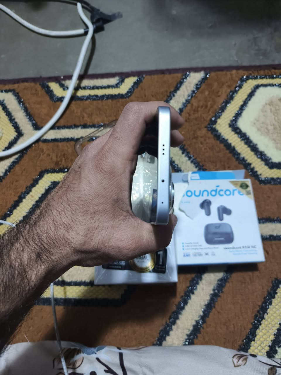 السلام عليكم
هونر 400 5g ذاكرة 256 رام12 نضيف فوووول اخو الجديد ملحقاته كاملة مع سماعع ايربود R50i  ضمان عين الفهد السعر 400 مكاني بغداد مدينة الصدر


**إذا كنت صاحب هذا الإعلان وتريد حذفه لأي سبب، رجاءا أرسل رسالة إلى الدعم الفني**