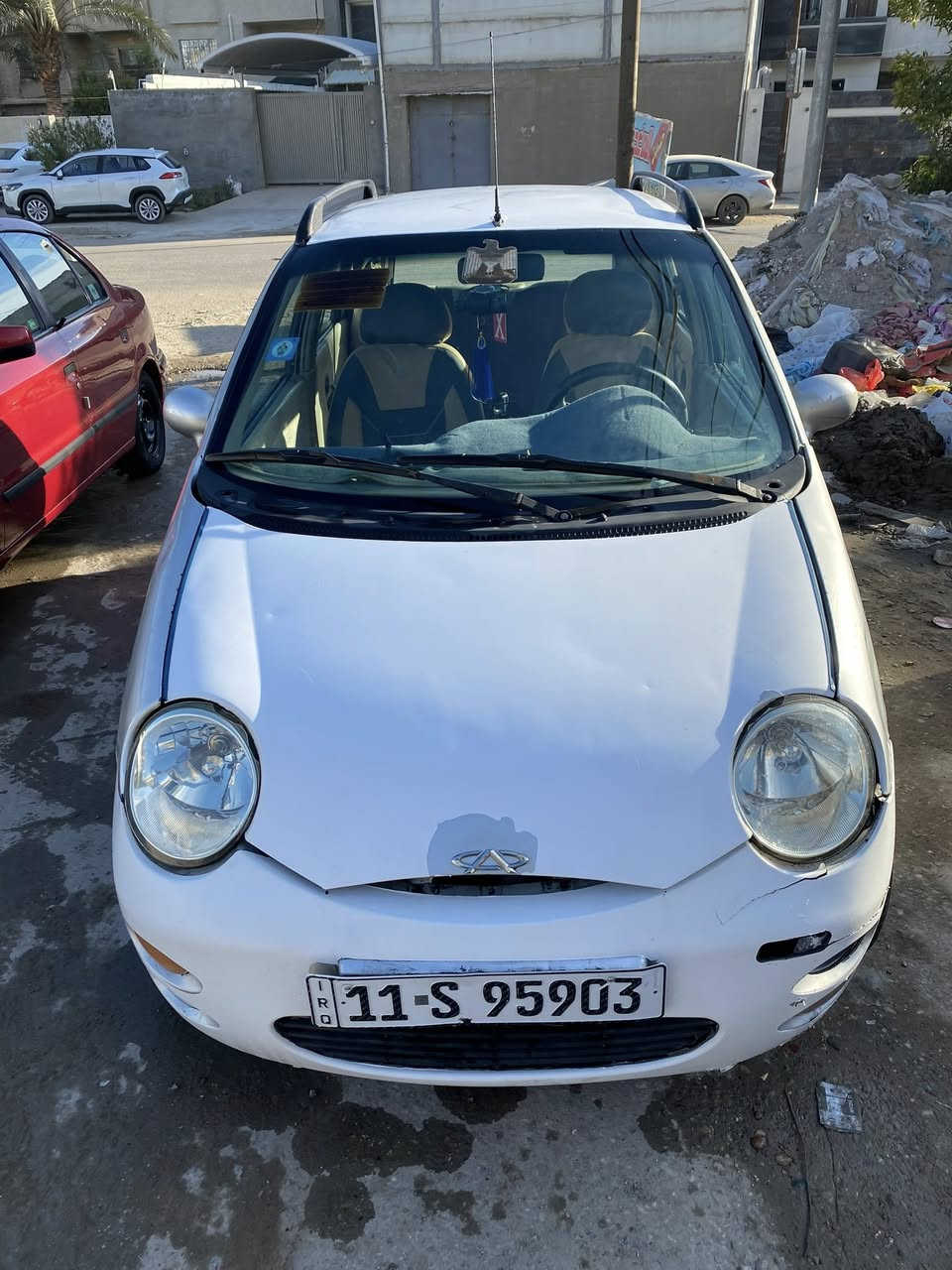 سلام عليكم سياره QQ موديل 2013 سياره جاهزه خير من الله كير مكينه كله تمام السياره مثل مواظحه كدامك 24ورقه وبيه  مجال كلش بصيط لان مستعجل عله بيعته المكان بغداد قرب ساحه إلقاء *********** مو شراي لا تكسر بحلال العالم تحويل ثاني يوم كير اوتماتيك وعادي تبريد شغال دوشمه جديده شاشه أندرويد شادلهً
