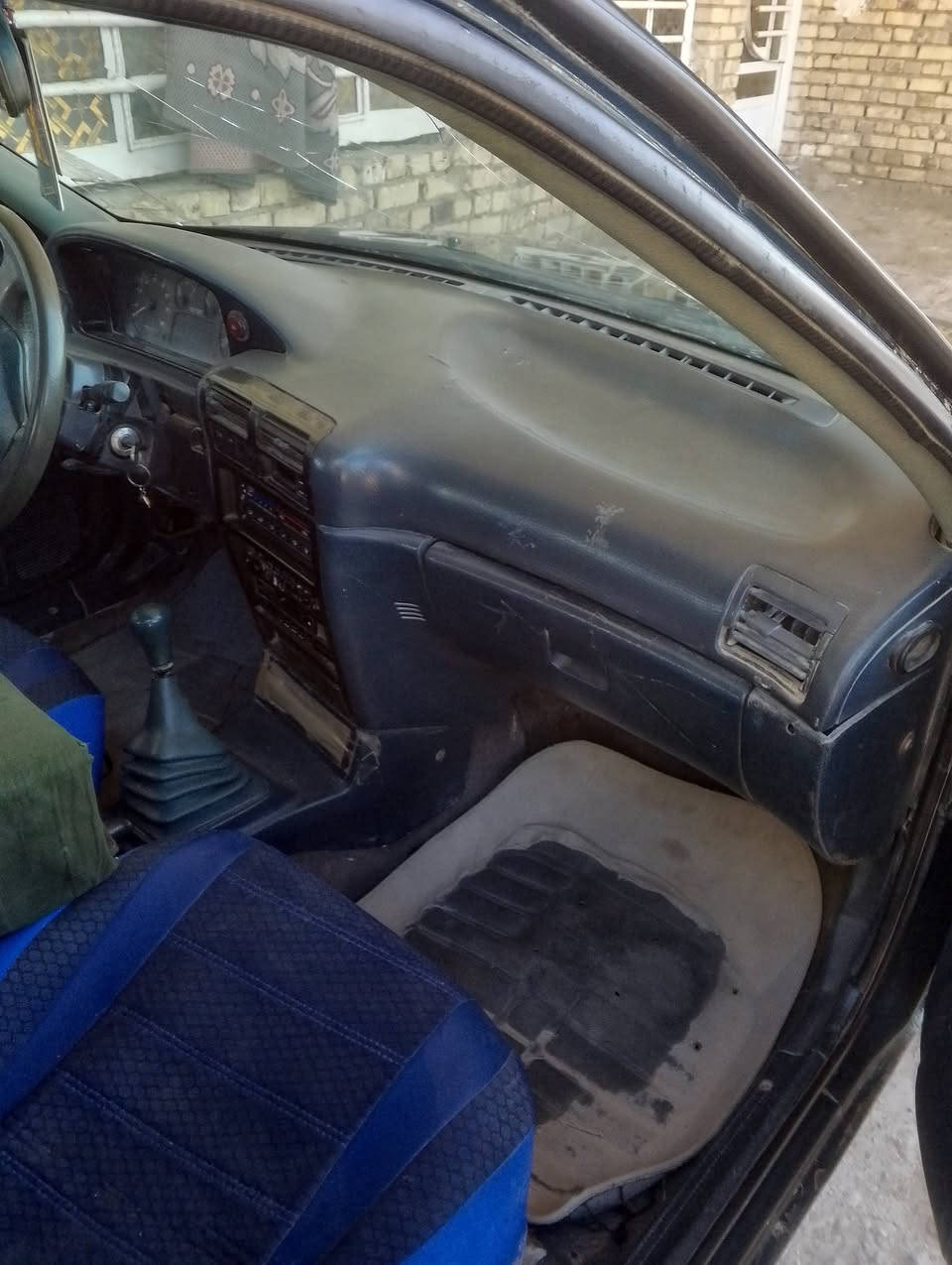 كيا سيفا موديل 1993 رقم بابل سنويه 27 بسمنا مكينه وكير جدد حداديه لكدام ولوره جديده باتري جديد تخم تاير جديد مصبوغه عام جماليه بدون ضربه جانت جارده وصبغته سياره جاهزه مابيه اي نقص رقم الموبايل *********** السعر 30وبيه حك لجيه المكان حله
