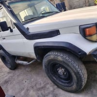 سياره لاندكروزر موديل ١٩٨٥ للبيع او مراوس بسياره بيكاب ١٩٨٥ أو بيع بسع...