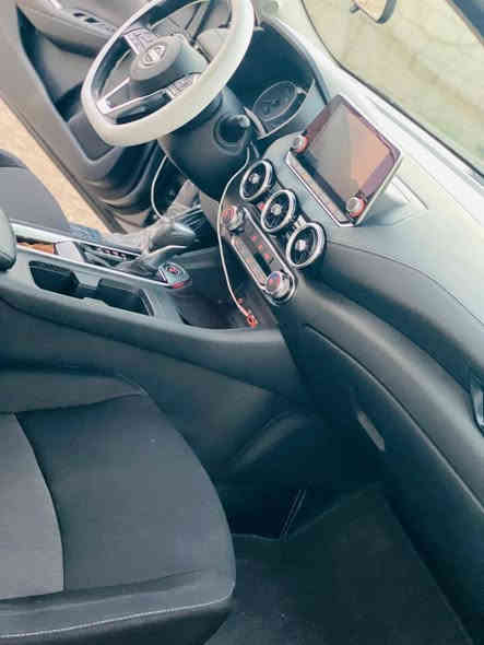 السلام عليكم
نيسان سنتره 2024 
فول مواصفات ماعده لفتحه
رادار امامي
رادار خلفي 
رادار جانبي 
نقاط عميا 
سياقه ذاتيه  
توقف ذاتي 
نضام اطفاء عند لوقوف في الزدحام ذاتي 
وبعد بيه هواي مواصفات 
لسياره مابيه ولا قطعه 
جاملغ وشويه من لباب نفسهن مصلحات 
للعلم السياره رقم بغداد حره بأسمي ثاني يوم مداور 
السعر 160 وبيه مجال 
مكان لسياره بغداد المنصور شارع لأميرات 
اتصال واتساب  ***********
