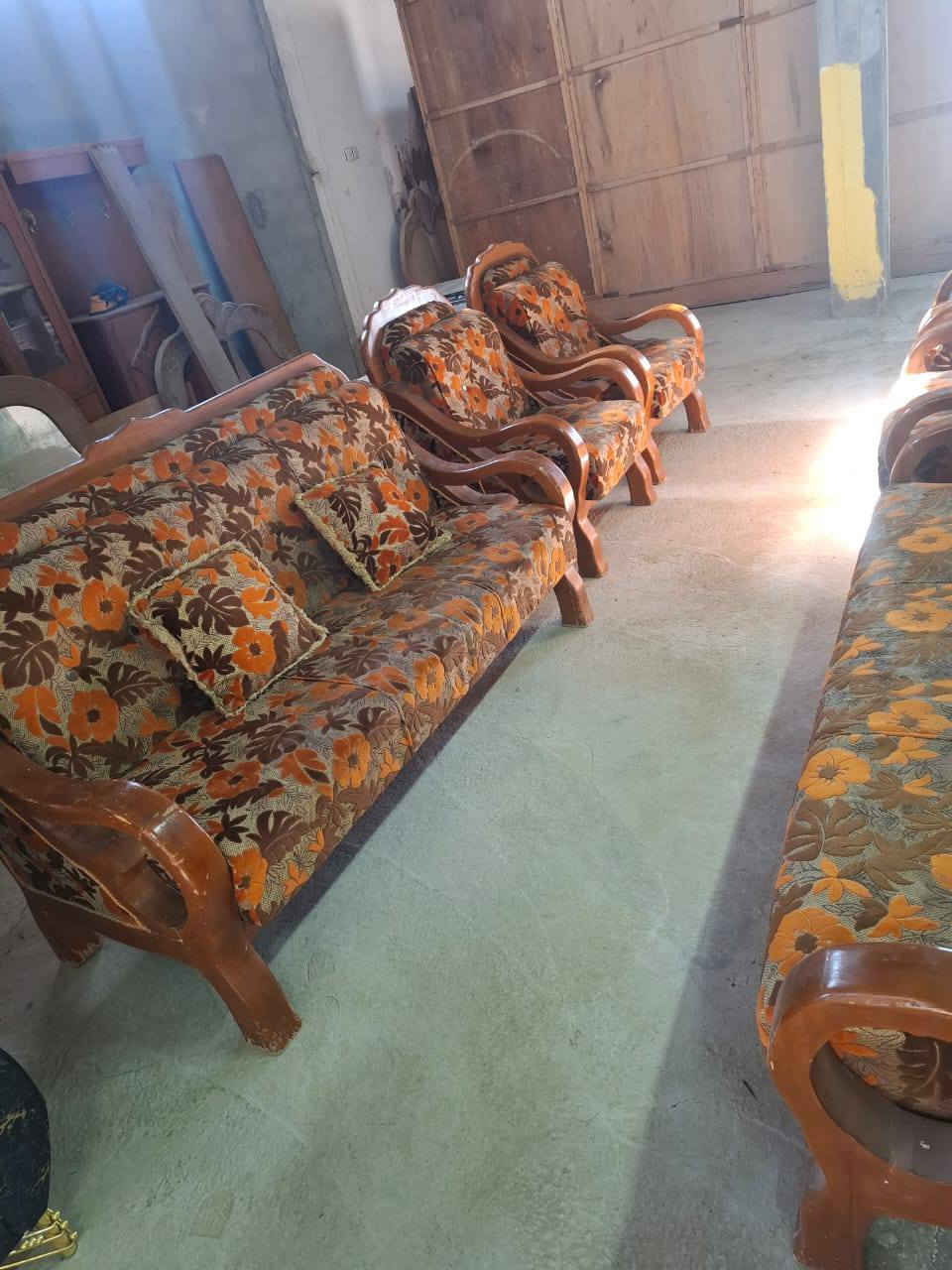 السلام عليكم  تخم للبيع للاستفسار الاتصال على الرقم ***********
