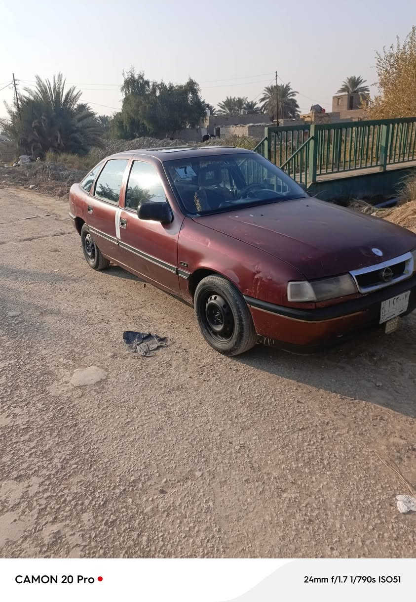 فكتره موديل 1992 رقم نجف سياره حلوه تخم تاير جديد حداديه جديده كير ومكينه نضيف سياره سعر,25وبي مجال
,***********
