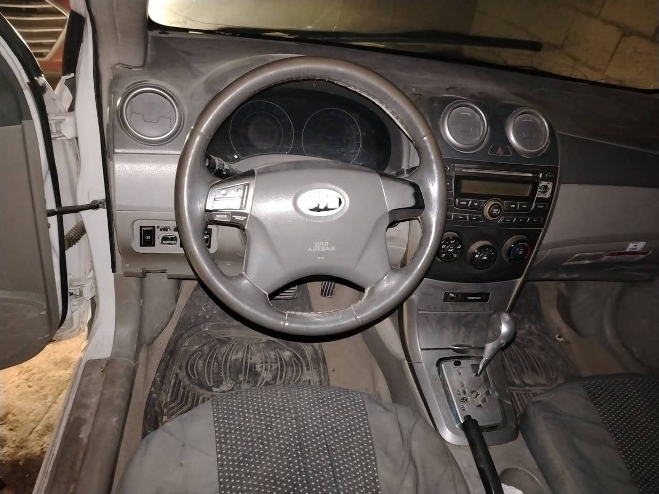 سلام عليكم بواجه 13 رقم بغداد سياره جديده بس المكينه قائمه السعر 45  $ ***********
