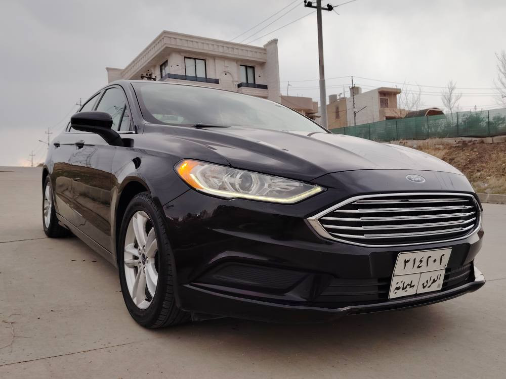 فۆرد ڤیوژن مۆدێل ۲۰۱٨ ڕەنگی ڕەش
مەکینە 2.5 
بێ بۆیاخ
گێڕ ڤۆلیۆم 
کوشنو ئاوێنە کارەبا
برێک بەسمە
دژە خلیسک
تەحدید سورعە
ڕۆن و هایدرۆلیکی تازە گۆراوە 
هەر چوار تایەیی لۆک تازە بۆی بەستراوە 
شوێن سلێمانی 
*********** السليمانية, العراق
