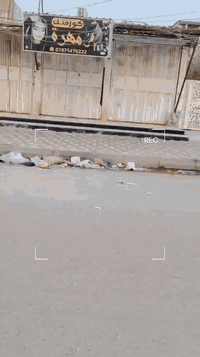 دار تجاري • ٣ محلات • شارع الإسكان