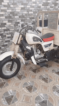 سلام عليكم ستوته للبيع موديل 18 محرك مامفتوح برغي مال ٢٢ ستوته جاهزه الشغل وراق كامله فلنجات جدد تواير جدد شاصي مكفول بدي مغلف حلو سعر خاص مكان ناصريه مركز شراي يجي خاص الاستفسار *********** المو شراي الايخابر
