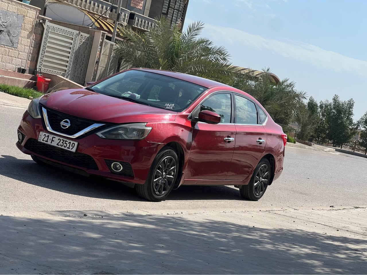 السلام عليكم 
للبيع نيسان سنترا 
موديل 2016 رقم اربيل بسم عربي تحويل وكاله بالخدمه
وارد امريكي محرك 1800
ماشيه 120
السياره جاهزهرمن كل النواحي اي نقص مبيها تبريد ثلج
كير ومحرك لوك ع وضع الشركه
ظررها چاملغ امامي وخشم البنيد بدون اي ظرر داخلي
بدون ايرباك
السعر 106وبي مجال للاستفسار ع 
***********
مكان السياره بغداد السيديه بغداد, العراق
