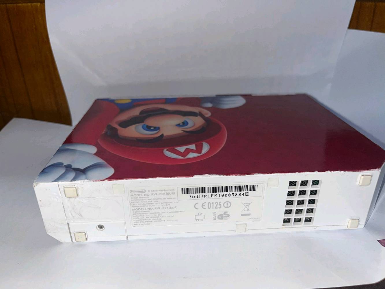 🎮 العرض الأقوى: نينتندو وي (Wii) بكج "فول ملحقات" وألعاب! 🎮
يا شباب، هذا العرض للي يدور المتعة والنظافة. جهاز Wii النسخة الأوروبية (RVL-001) الأنظف، مع كومة ملحقات وألعاب تخليك تشغله وتلعب مباشرة! ✨
💰 السعر: 70 ألف دينار فقط! 💸
(التوصيل مجاني لكافة أنحاء العراق 🚚🇮🇶)
تنبيه: السعر نهائي لأن الملحقات والألعاب وحدها تسوى أكثر من نص القيمة! 😎
💿 مكتبة الألعاب المرفقة (10 قرص!)
10 أقراص منسوخة. 📀🎮
🌟 الملحقات الإضافية (مفاجأة العرض):
ذاكرة SD بسعة 16GB: حتى تنزل عليها ألعاب . 💾🚀
فلاشة SD Reader: لنقل الألعاب من الحاسبة بكل سهولة. 💻
اليدات الأساسية: ريموت أصلي + ننشاك أصلي. 🕹️
الجنطة الوردية الأصلية: لمة كل الغراض وحاميتهم. 🎒🌸
📋 معلومات الجهاز:
الموديل: RVL-001 (يدعم ألعاب الكيم كيوب). 🎮
الحالة: نظيف جداً، قارئ الأقراص شغال 100%، ستيكر ماريو مميز. ✨
النظام: حالياً نظام المصنع (أصلي) وقابل للتهكير بسهولة بوجود الـ SD. 🛠️
📍 الموقع: الديوانية
📞 للتواصل: واتساب أو خاص على الرقم: ***********