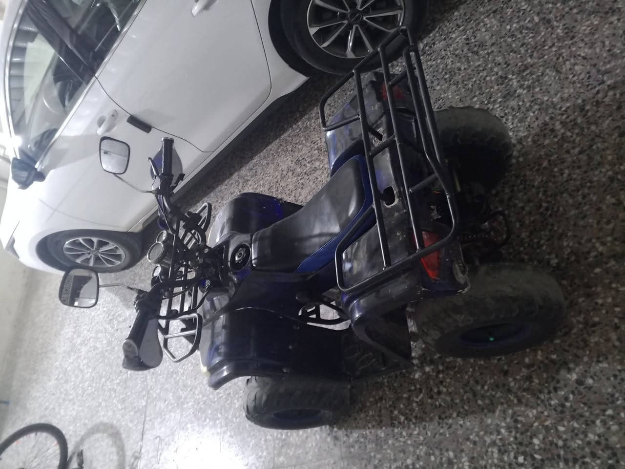 سلام عليكم دراجة رباعية للبيع ليردهة يراسلني عل خاص او يخابرني على هذا الرقم ***********
