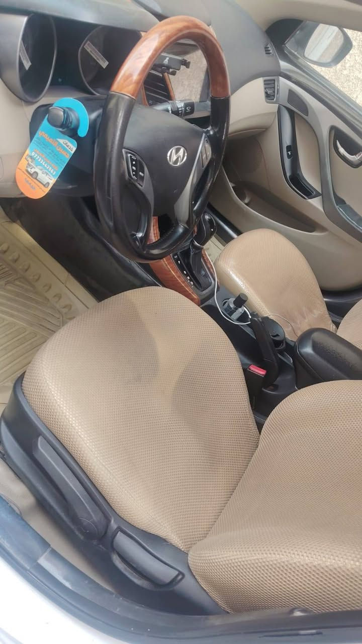 سلام عليكم النترا 2016 جاهزه من كلشي تخم تاير حداديه نضيفه كير مكينه جدد سياره فول من عده البصمه بيهه قبق جنطه مبدل اصلي من. شركه وجاملغ الخلفي م صبوغ فقط  شراي يتصل على رقم *********** سعر 120وبيهه مجال للشراي رقم بغداد بااسمي تحويل مباشر رقم نكليزي
