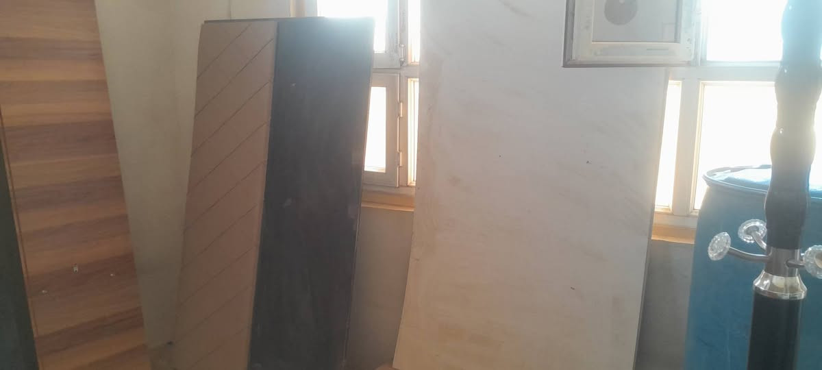 غرفة تركيه للبيع ٥قطع 
***********
