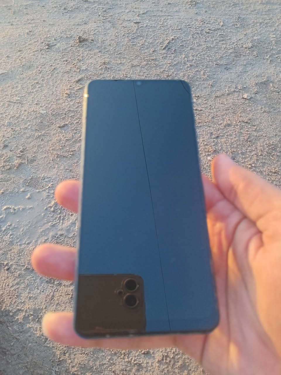 سلام عليكم جهاز A12 سامسونك للبيع جهاز نضيف كلش شغال ما بيه اي عطل مستخدم بس جديد سعره 85 الف وبخدمه بل بصرة مركز مدينة هذا رقمي ***********
