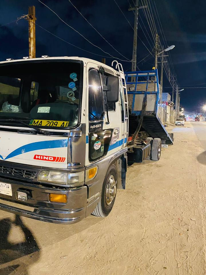 هينو سطحه للبيع رقم بصره سنويه ل27 مكينه 70 سوبر بدي ياباني جاهزه للشغل مابيها اي نقص عنوان البصره للاستفسار ***********
