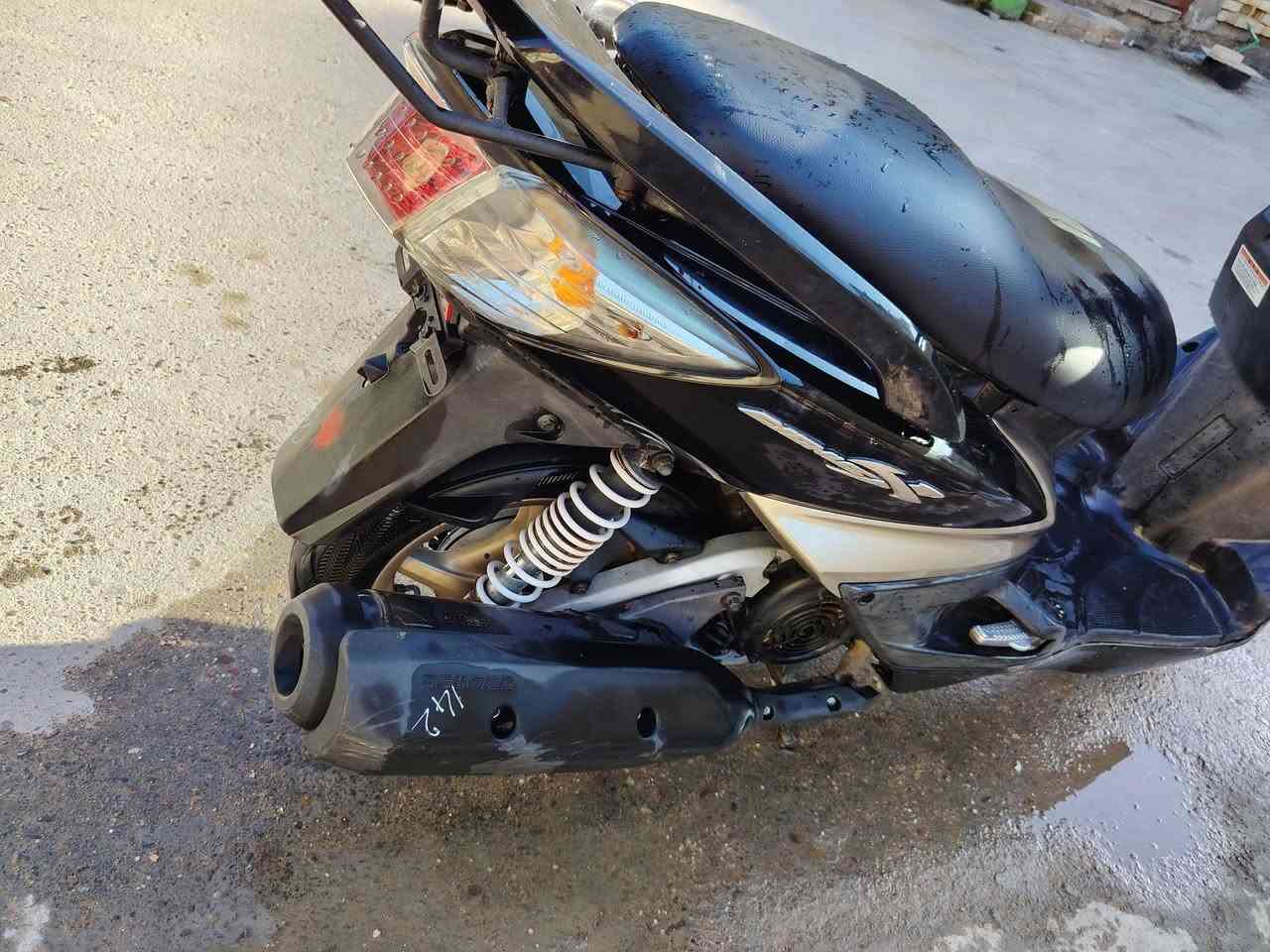 السلام عليكم دراجه سكنس نوزل طلاعات درجه جديده كلش محرك دراجه مال رمبه سعر عل خاص الا


**إذا كنت صاحب هذا الإعلان وتريد حذفه لأي سبب، رجاءا أرسل رسالة إلى الدعم الفني**