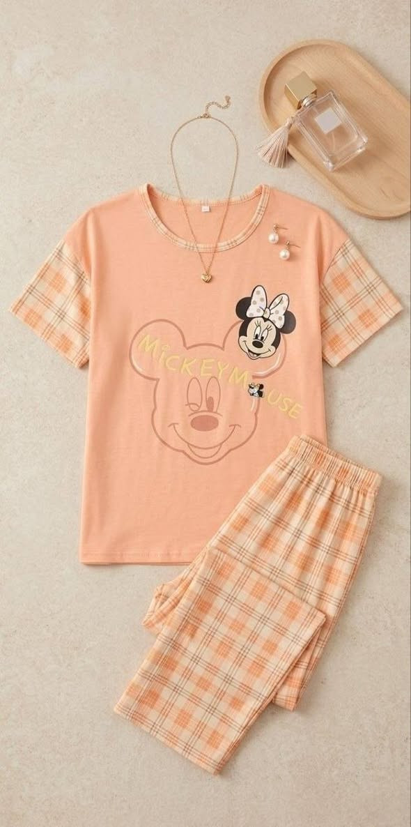 السعر 7الف
تراك نسائي فانيلة 

  قياسات  M / L / XL / 2XL 

يلبس لحد وزن  85_90


**إذا كنت صاحب هذا الإعلان وتريد حذفه لأي سبب، رجاءا أرسل رسالة إلى الدعم الفني**